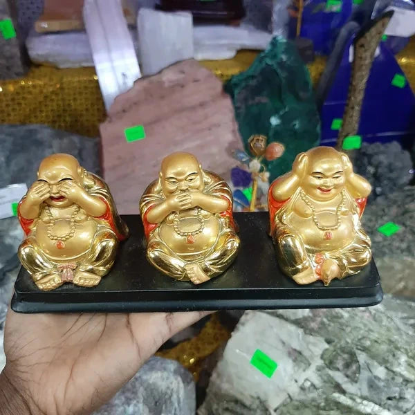 Buddha (see no evil, speak no evil, hear no evil)