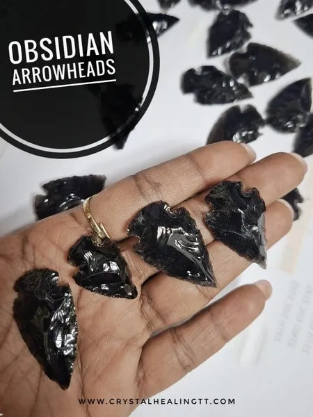 Obsidian Arrowhead (Carved)
