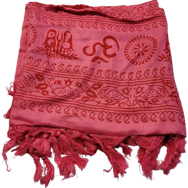 Red Shawl (40 x 70)